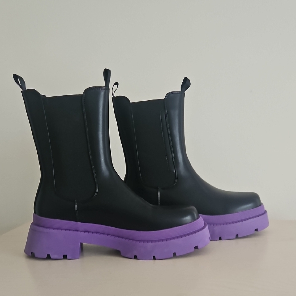 Sun Envy Purple And Black Rain Boots
